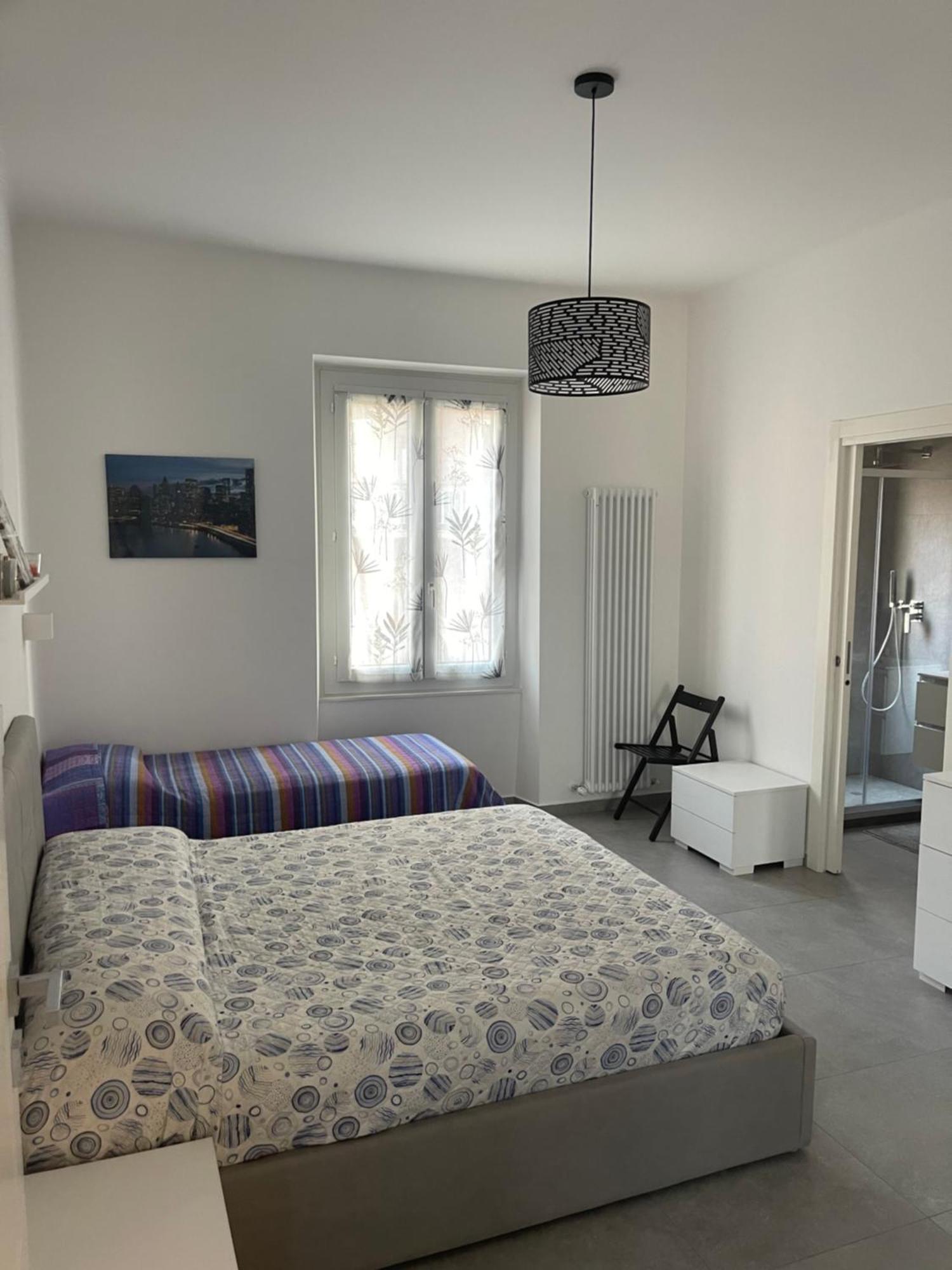 Deluxe Apartment Self Check In Parking Genoa Bagian luar foto